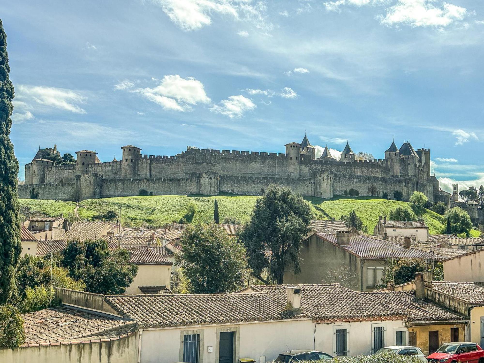 Face Cite - Chambres D'Hotes - Parking & Garage Gratuit - Wi-Fi Gratuit Carcassone Exterior photo
