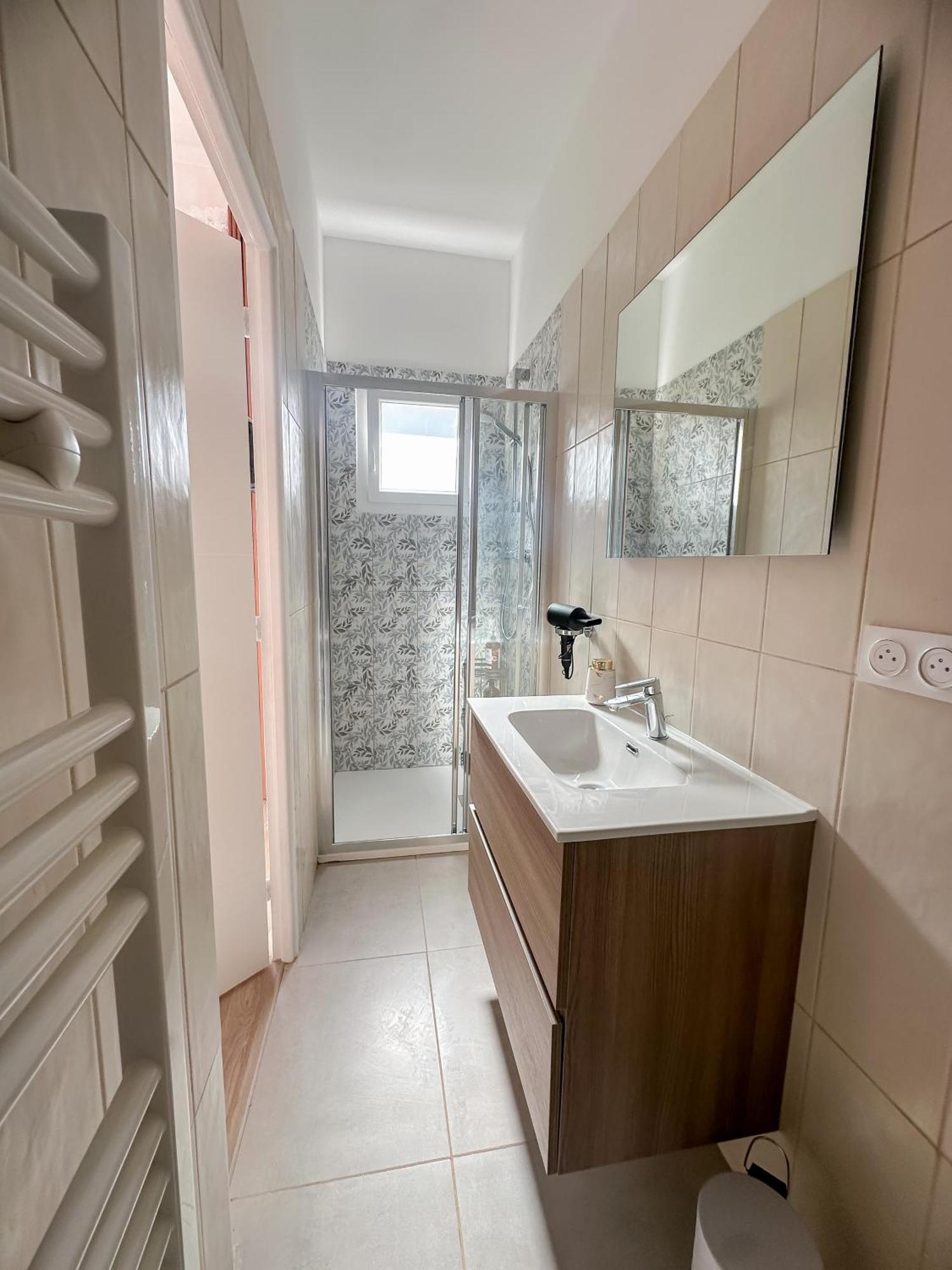 Face Cite - Chambres D'Hotes - Parking & Garage Gratuit - Wi-Fi Gratuit Carcassone Exterior photo